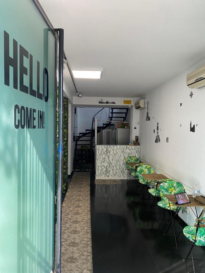 Hostal Madrid Paradise Buitenkant foto